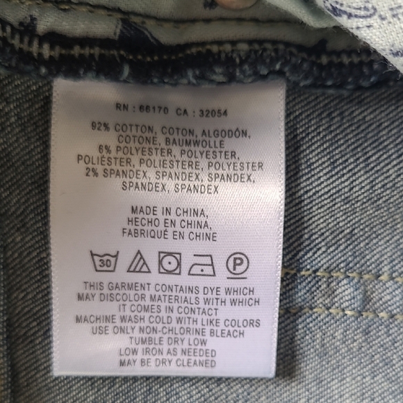 Anthro Pilcro Stet Mid-Rise Skinny Jeans with Split Hem - Size 29 - Picture 10 of 11